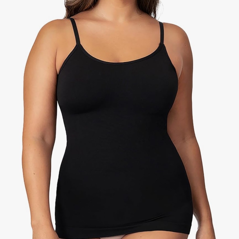 Black Women's Seamless Camisole Tank Top NWT